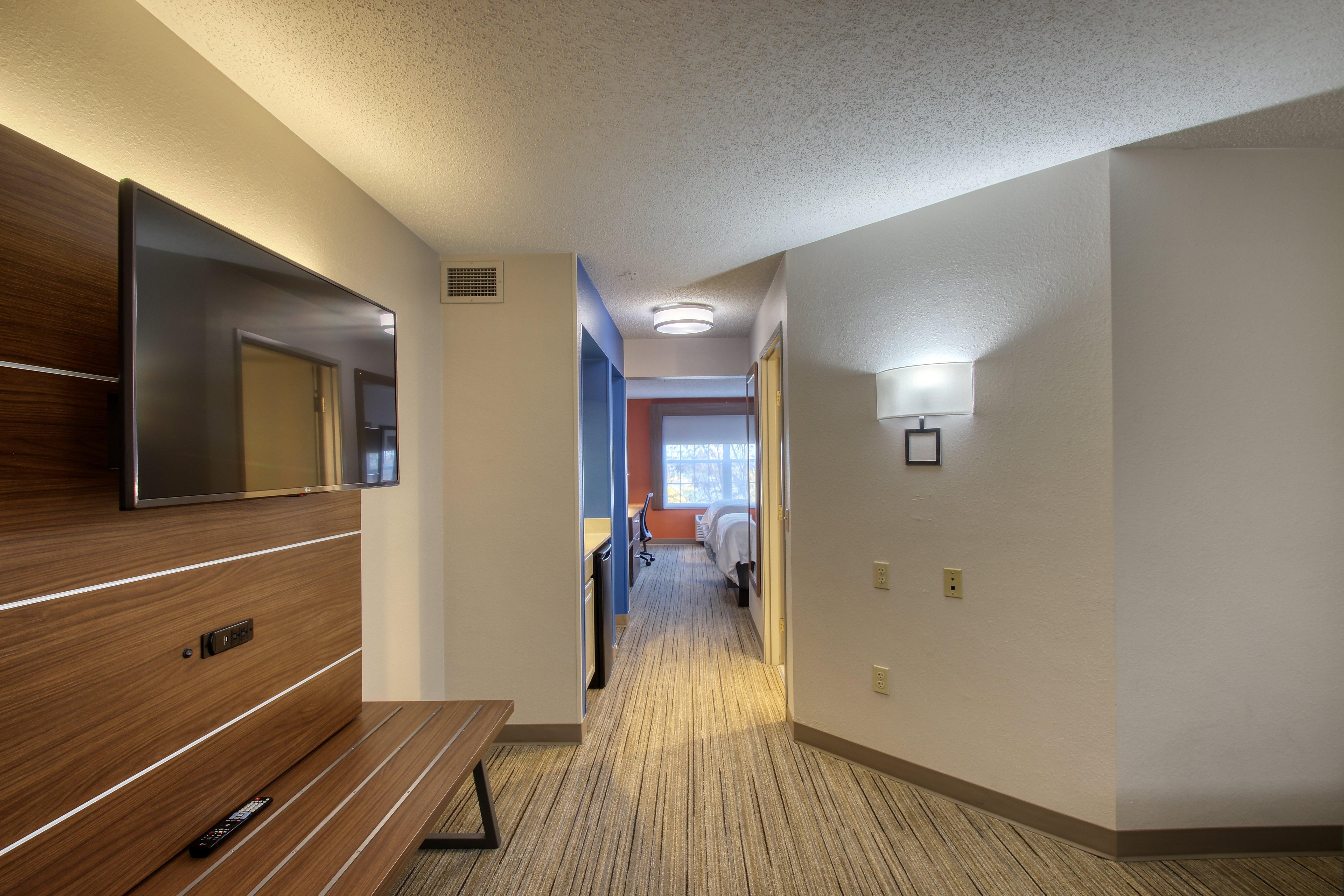 Holiday Inn Express Hotel & Suites Oshkosh - State Route 41 By Ihg מראה חיצוני תמונה